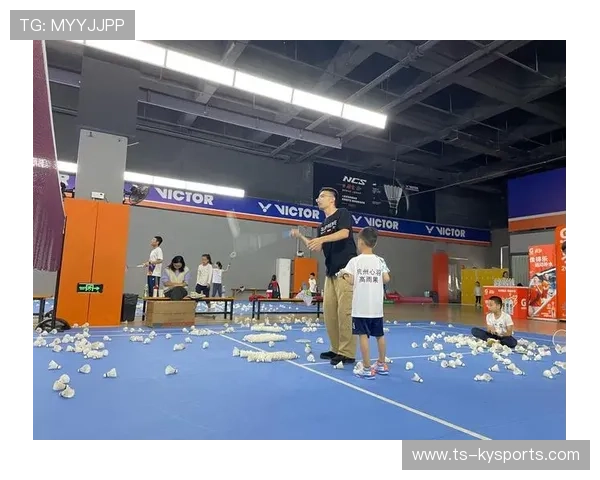 羽毛球训练成果展示引入VR互动体验，羽毛球技能展示视频